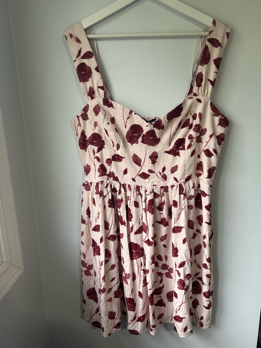 NEW Dynamite Blush Floral Sweetheart Midi Dress NWT - Picture 6 of 13